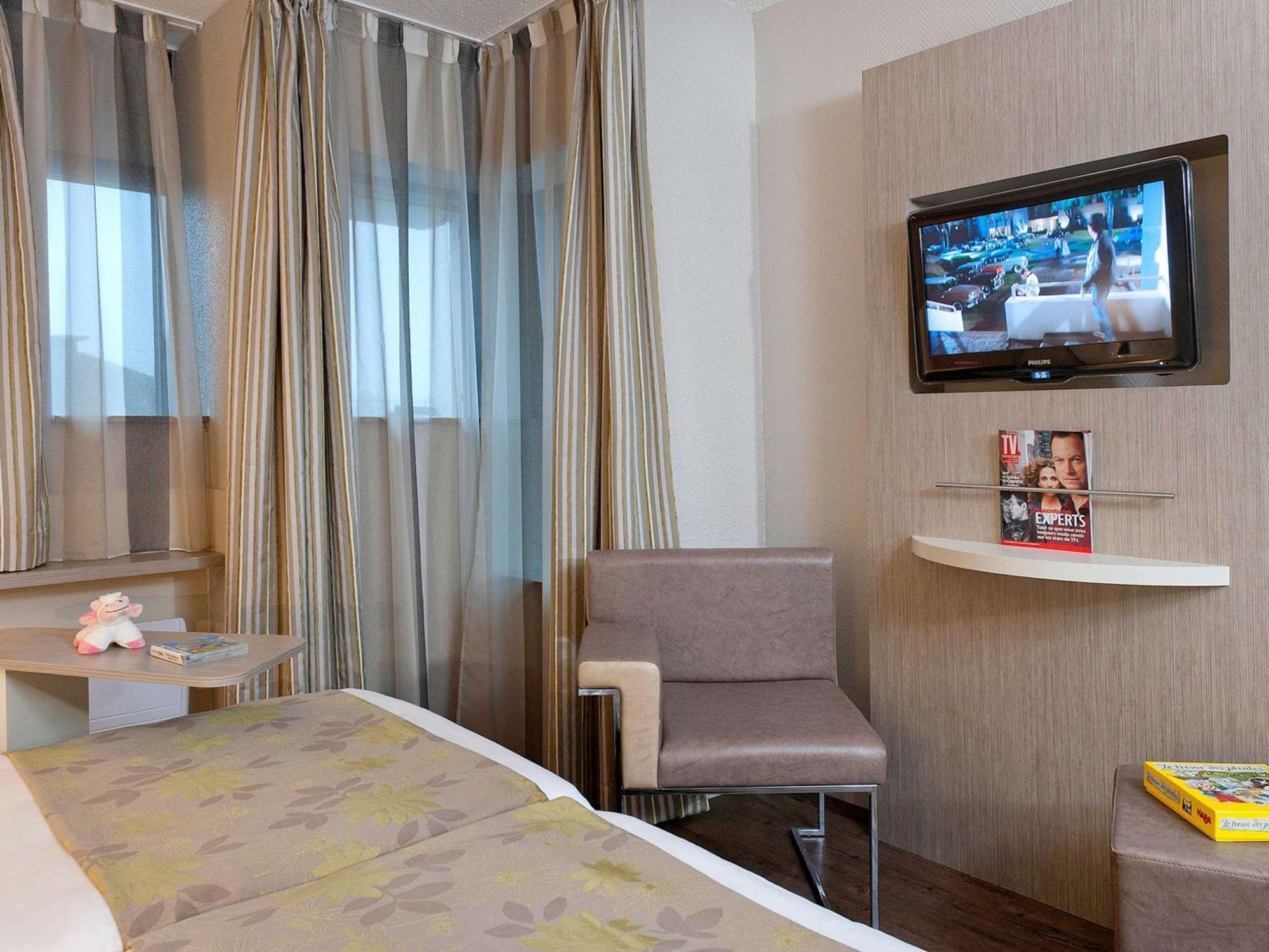 Hotel Ibis Styles Melun Rubelles Esterno foto